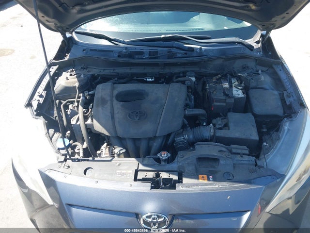 3MYDLBYV6HY186022 Toyota YARIS IA