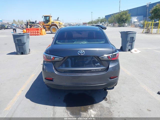 3MYDLBYV6HY186022 Toyota YARIS IA