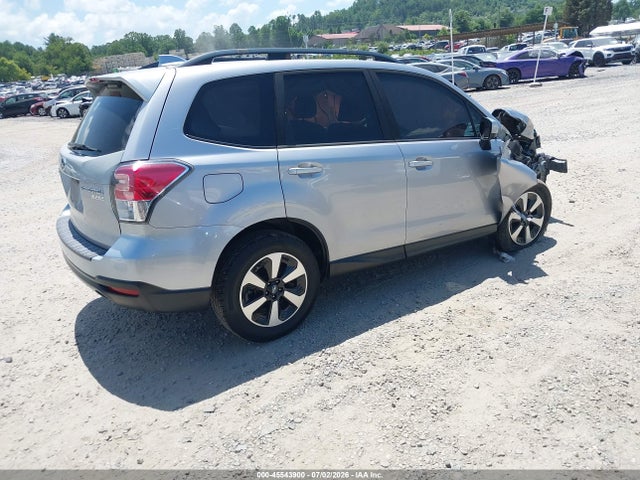 Subaru Forester 2.5i Premium 2017 JF2SJAEC1HH512881 Image 4