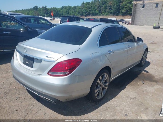 2018 Mercedes-benz C 300 4matic მანქანა იყიდება აუქციონზე, vin: 55SWF4KB9JU261563, აუქციონის ნომერი: 45543919