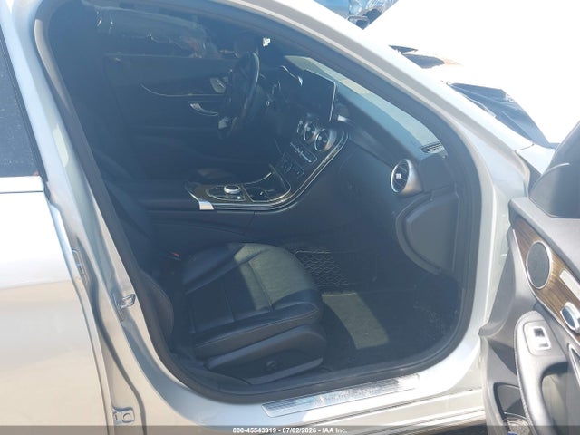 2018 Mercedes-benz C 300 4matic მანქანა იყიდება აუქციონზე, vin: 55SWF4KB9JU261563, აუქციონის ნომერი: 45543919