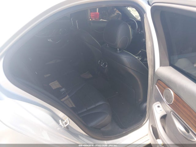 2018 Mercedes-benz C 300 4matic მანქანა იყიდება აუქციონზე, vin: 55SWF4KB9JU261563, აუქციონის ნომერი: 45543919