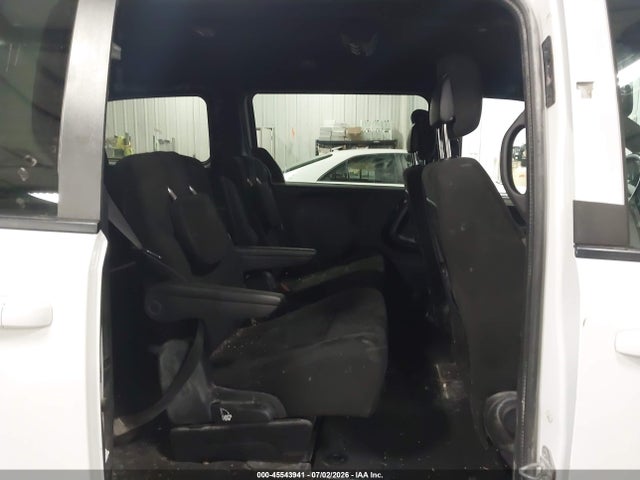 Auction sale of the 2015 Dodge Grand Caravan Sxt, vin: 2C4RDGCG5FR570216, lot number: 45543941