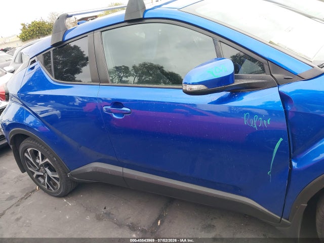 NMTKHMBXXMR138147 Toyota C-HR XLE