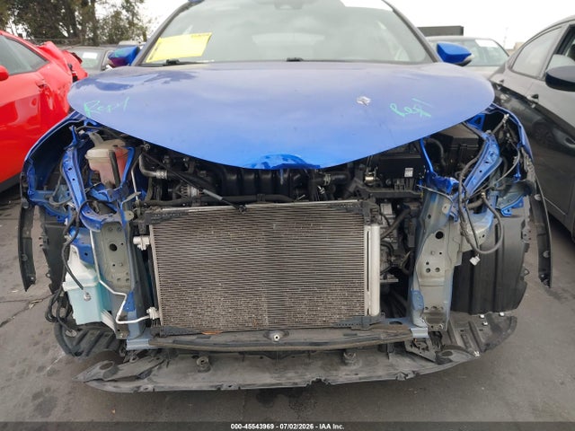 NMTKHMBXXMR138147 Toyota C-HR XLE