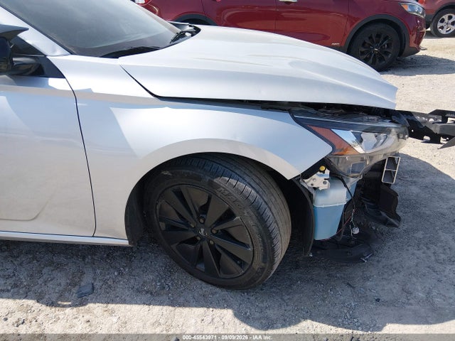 2020 Nissan Altima Sl Fwd მანქანა იყიდება აუქციონზე, vin: 1N4BL4EV0LC156527, აუქციონის ნომერი: 45543971