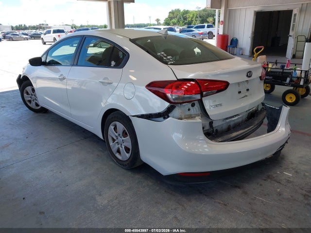 45543997 :رقم المزاد ، 3KPFL4A7XJE182559 vin ، 2018 Kia Forte Lx مزاد بيع