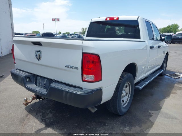 1C6RR7FG6LS157767 RAM 1500 Classic Tradesman 4x4 6&#039;4 Box