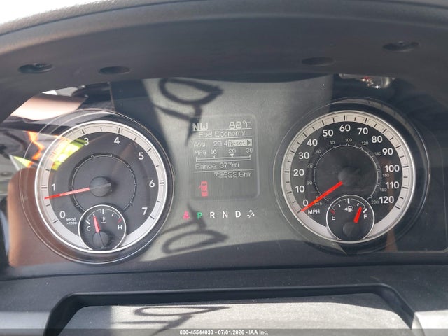 1C6RR7FG6LS157767 RAM 1500 Classic Tradesman 4x4 6&#039;4 Box