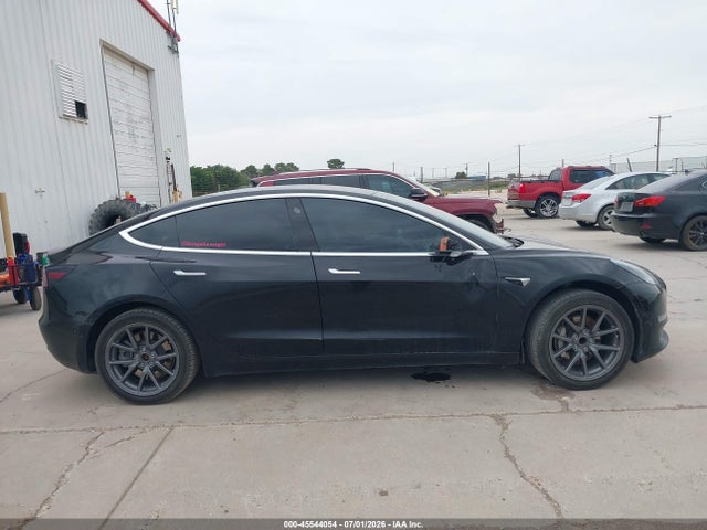 Продаж на аукціоні авто 2019 Tesla Model 3, vin: 5YJ3E1EA0KF306027, номер лоту: 45544054