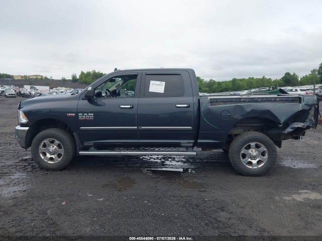 45544090 :رقم المزاد ، 3C6UR5DJ1JG209095 vin ، 2018 Ram 2500 Big Horn  4x4 6'4 Box مزاد بيع