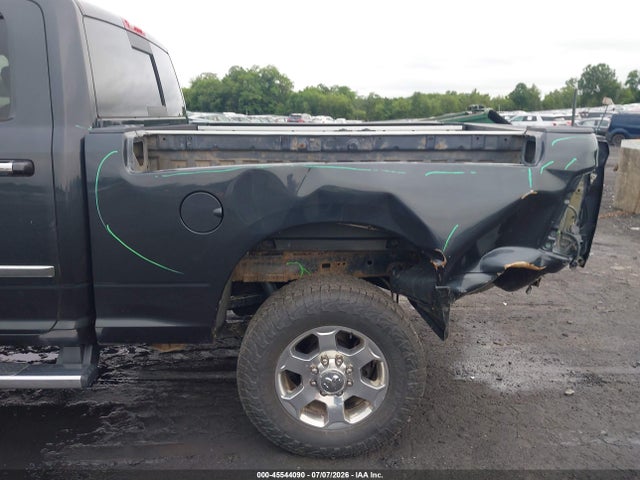 45544090 :رقم المزاد ، 3C6UR5DJ1JG209095 vin ، 2018 Ram 2500 Big Horn  4x4 6'4 Box مزاد بيع