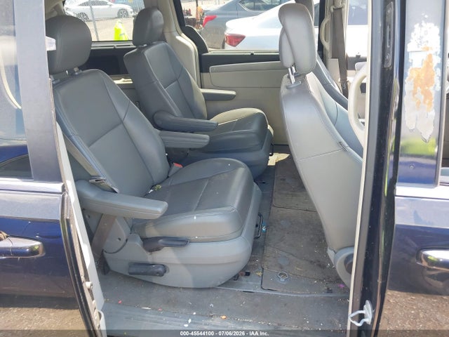 Продажа на аукционе авто 2014 Volkswagen Routan Se, vin: 2C4RVABG0ER134710, номер лота: 45544100