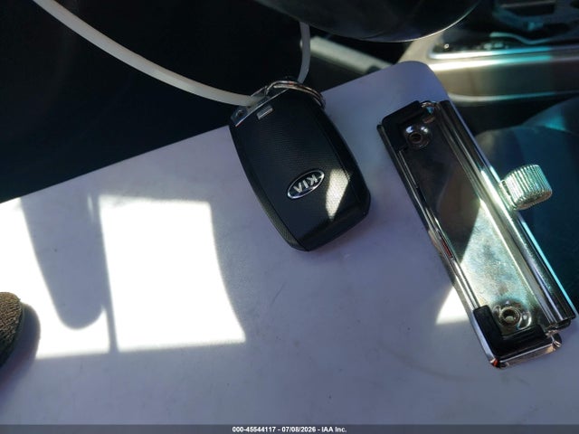 KIA Optima Hybrid Ex 2017 KNAGU4LE7H5017472 Image 11