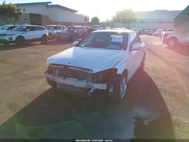 WDDWF8DB4LR557390 Mercedes-Benz C 300