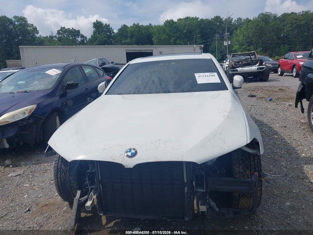 2019 Bmw 540i მანქანა იყიდება აუქციონზე, vin: WBAJE5C56KWW27003, აუქციონის ნომერი: 45544200