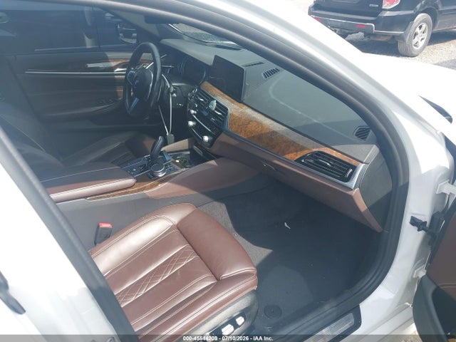 2019 Bmw 540i მანქანა იყიდება აუქციონზე, vin: WBAJE5C56KWW27003, აუქციონის ნომერი: 45544200