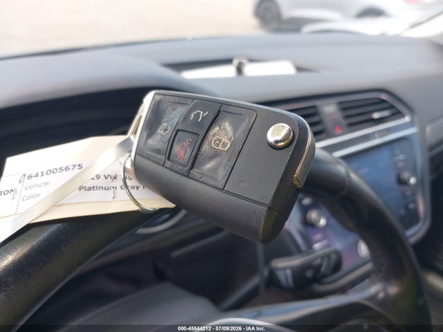 2019 Volkswagen Tiguan 2.0t Se/2.0t Sel/2.0t Sel R-line/2.0t Sel R-line Black მანქანა იყიდება აუქციონზე, vin: 3VV2B7AX0KM063852, აუქციონის ნომერი: 45544212
