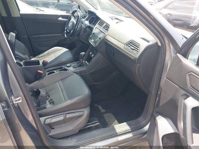 2019 Volkswagen Tiguan 2.0t Se/2.0t Sel/2.0t Sel R-line/2.0t Sel R-line Black მანქანა იყიდება აუქციონზე, vin: 3VV2B7AX0KM063852, აუქციონის ნომერი: 45544212