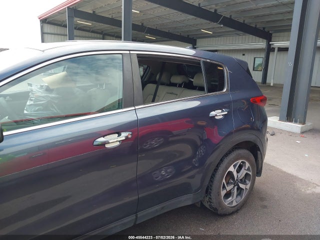 Продажа на аукционе авто 2020 Kia Sportage Lx, vin: KNDPMCAC9L7724620, номер лота: 45544223