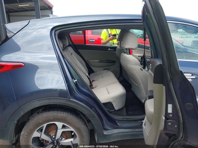 Продажа на аукционе авто 2020 Kia Sportage Lx, vin: KNDPMCAC9L7724620, номер лота: 45544223