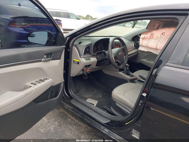 Продаж на аукціоні авто 2017 Hyundai Elantra Se, vin: KMHD74LF2HU149837, номер лоту: 45544227