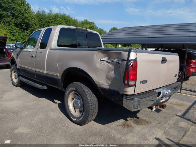 45544238 :رقم المزاد ، 1FTZX18W9WKB39851 vin ، 1998 Ford F-150 Lariat/standard/xl/xlt مزاد بيع