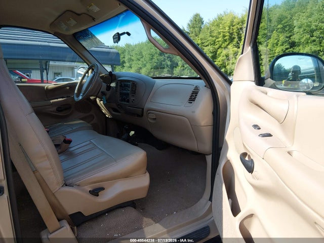 45544238 :رقم المزاد ، 1FTZX18W9WKB39851 vin ، 1998 Ford F-150 Lariat/standard/xl/xlt مزاد بيع