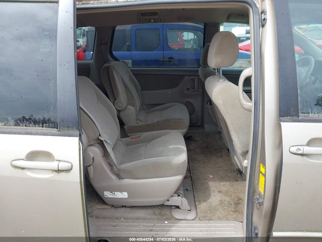 2004 Toyota Sienna Le მანქანა იყიდება აუქციონზე, vin: 5TDZA23CX4S195386, აუქციონის ნომერი: 45544294