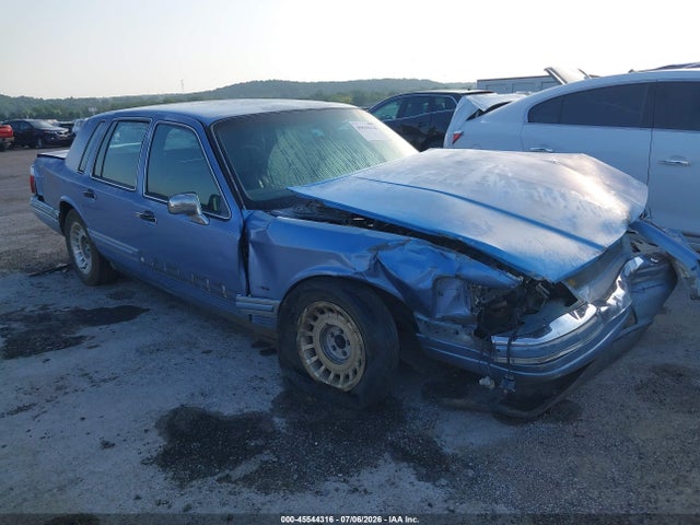 Продажа на аукционе авто 1994 Lincoln Town Car Executive, vin: 1LNLM81W8RY754521, номер лота: 45544316
