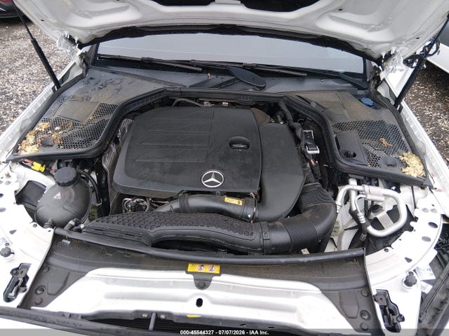 45544327 :رقم المزاد ، W1KWF8EB8MR622421 vin ، 2021 Mercedes-benz C 300 4matic مزاد بيع