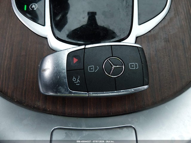 45544327 :رقم المزاد ، W1KWF8EB8MR622421 vin ، 2021 Mercedes-benz C 300 4matic مزاد بيع