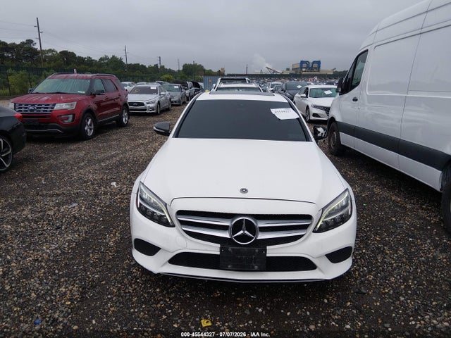 45544327 :رقم المزاد ، W1KWF8EB8MR622421 vin ، 2021 Mercedes-benz C 300 4matic مزاد بيع