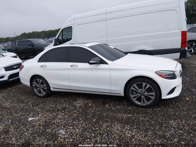45544327 :رقم المزاد ، W1KWF8EB8MR622421 vin ، 2021 Mercedes-benz C 300 4matic مزاد بيع