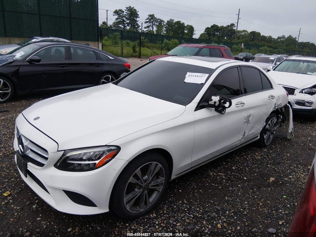 45544327 :رقم المزاد ، W1KWF8EB8MR622421 vin ، 2021 Mercedes-benz C 300 4matic مزاد بيع