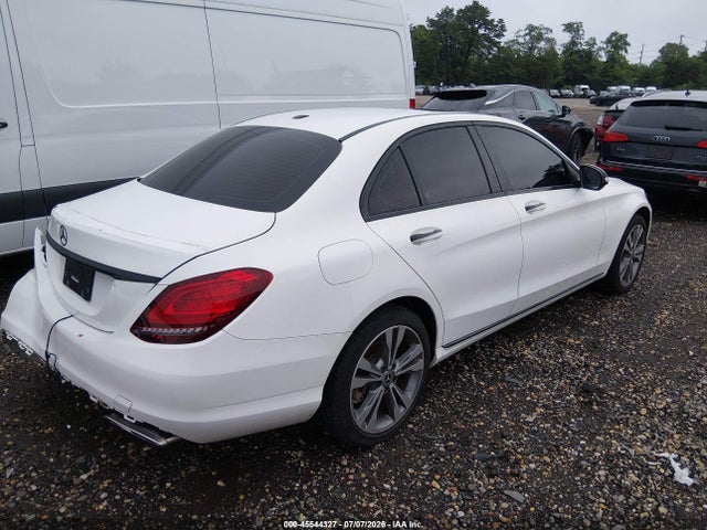 45544327 :رقم المزاد ، W1KWF8EB8MR622421 vin ، 2021 Mercedes-benz C 300 4matic مزاد بيع
