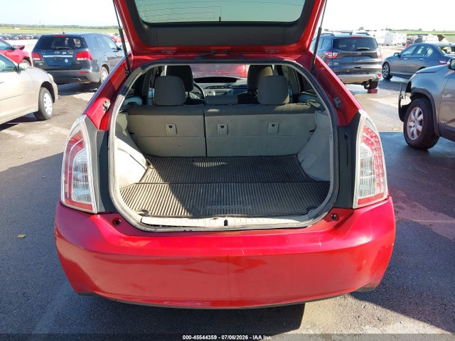 Toyota Prius Two 2014 JTDKN3DU2E0373024 Image 18