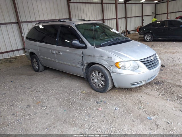 2005 Chrysler Town & Country Touring მანქანა იყიდება აუქციონზე, vin: 2C4GP54L45R157331, აუქციონის ნომერი: 45544368