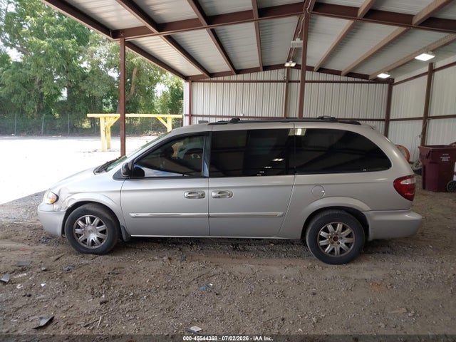 2005 Chrysler Town & Country Touring მანქანა იყიდება აუქციონზე, vin: 2C4GP54L45R157331, აუქციონის ნომერი: 45544368