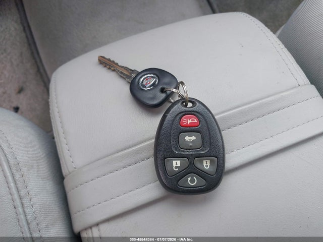 2007 Cadillac Dts Luxury Ii მანქანა იყიდება აუქციონზე, vin: 1G6KD57Y57U201808, აუქციონის ნომერი: 45544384