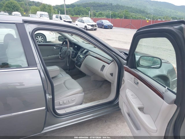 2007 Cadillac Dts Luxury Ii მანქანა იყიდება აუქციონზე, vin: 1G6KD57Y57U201808, აუქციონის ნომერი: 45544384