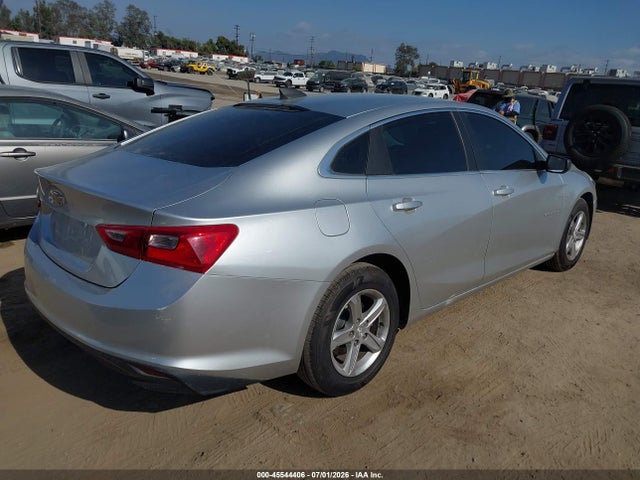 1G1ZB5STXKF225427 Chevrolet Malibu 1ls