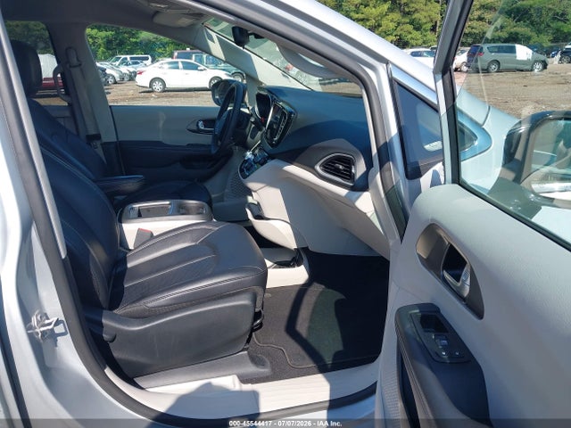 2024 Chrysler Pacifica Touring L მანქანა იყიდება აუქციონზე, vin: 2C4RC1BG0RR172143, აუქციონის ნომერი: 45544417