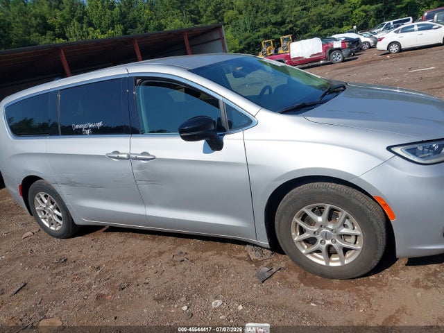 2024 Chrysler Pacifica Touring L მანქანა იყიდება აუქციონზე, vin: 2C4RC1BG0RR172143, აუქციონის ნომერი: 45544417