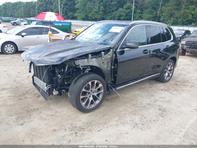 2024 Bmw X5 Xdrive40i მანქანა იყიდება აუქციონზე, vin: 5UX23EU01R9V20576, აუქციონის ნომერი: 45544439