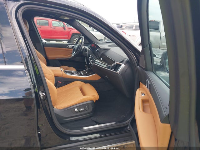 2024 Bmw X5 Xdrive40i მანქანა იყიდება აუქციონზე, vin: 5UX23EU01R9V20576, აუქციონის ნომერი: 45544439