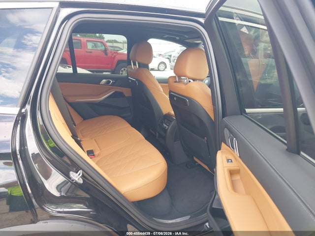 2024 Bmw X5 Xdrive40i მანქანა იყიდება აუქციონზე, vin: 5UX23EU01R9V20576, აუქციონის ნომერი: 45544439