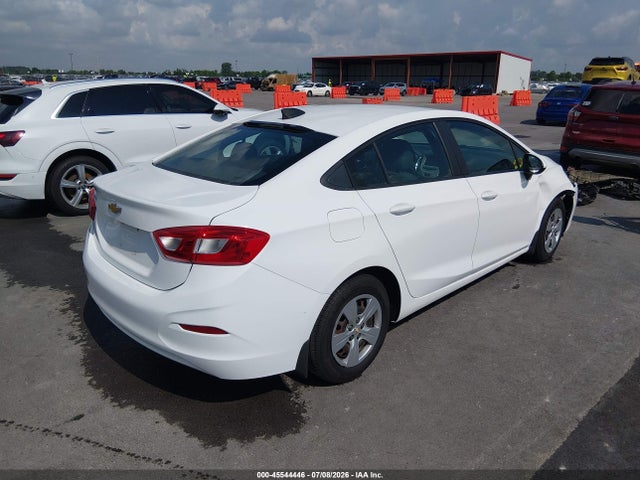 Продажа на аукционе авто 2017 Chevrolet Cruze Ls Auto, vin: 3G1BC5SM7HS522635, номер лота: 45544446