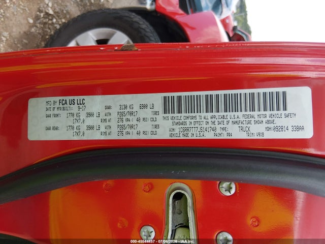 1C6RR7TT7JS141740 RAM 1500 Slt 4x4 6&#039;4 Box