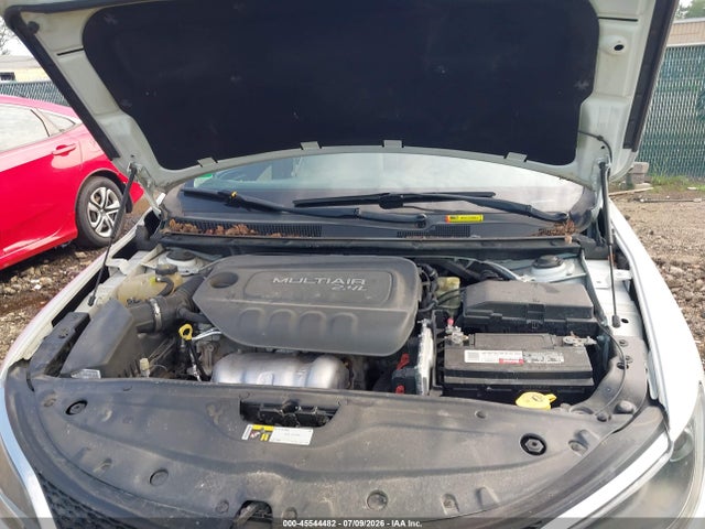 Продаж на аукціоні авто 2015 Chrysler 200 Limited, vin: 1C3CCCAB5FN598690, номер лоту: 45544482